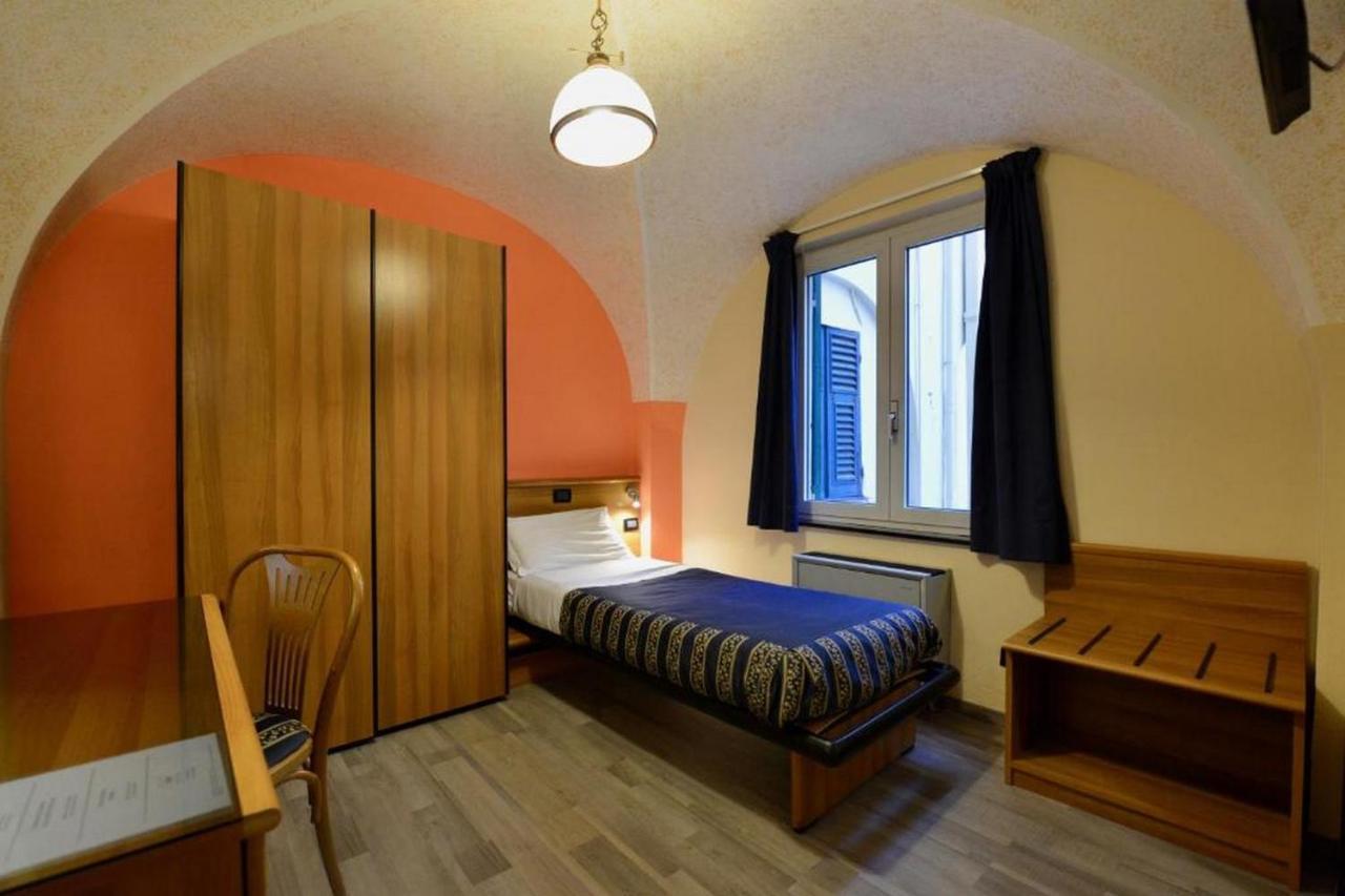 Hotel Europa เจนัว ภายนอก รูปภาพ
