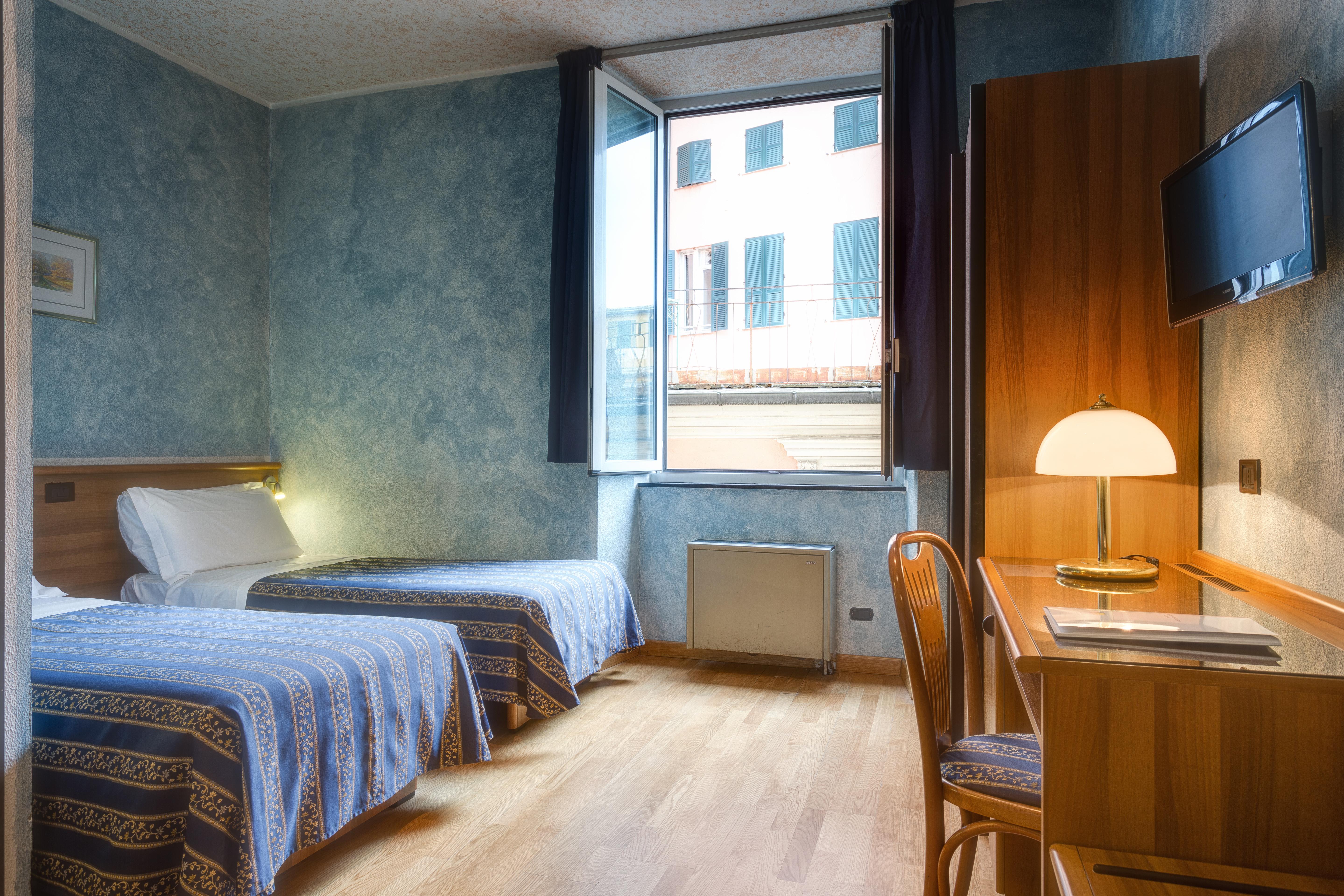 Hotel Europa เจนัว ภายนอก รูปภาพ