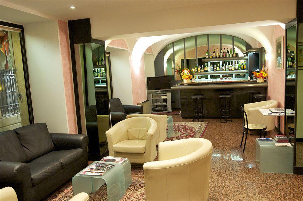 Hotel Europa เจนัว ร้านอาหาร รูปภาพ